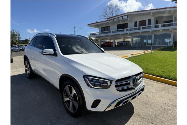 Mercedes Benz GLC300 2022 2.0L