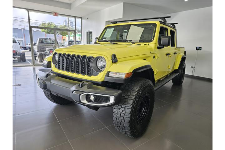 2024 Jeep Gladiator Sport
