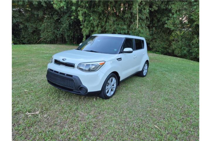 Kia Soul 2016 Automática 121k millas