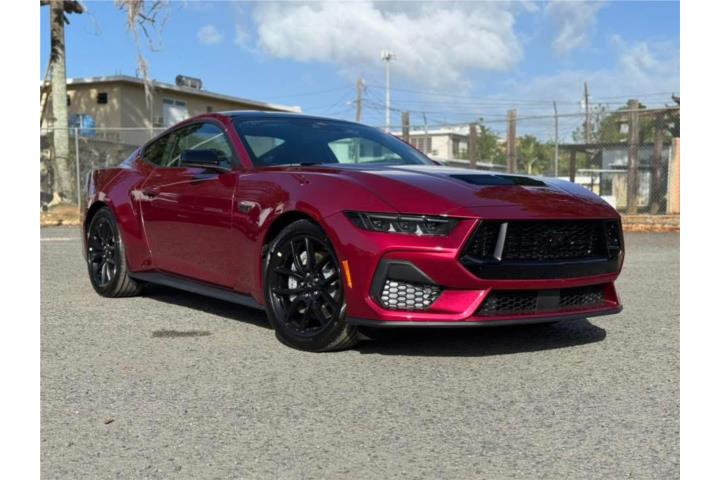 FORD MUSTANG GT