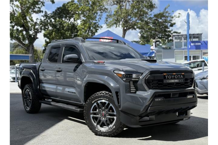 TOYOTA TACOMA TRD SPORT 2024