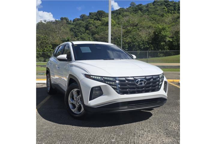 2022 HYUNDAI TUCSON SE