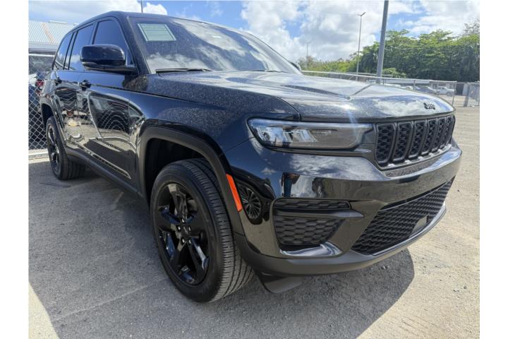 JEEP GRAND CHEROKEE ALTITUDE 2025