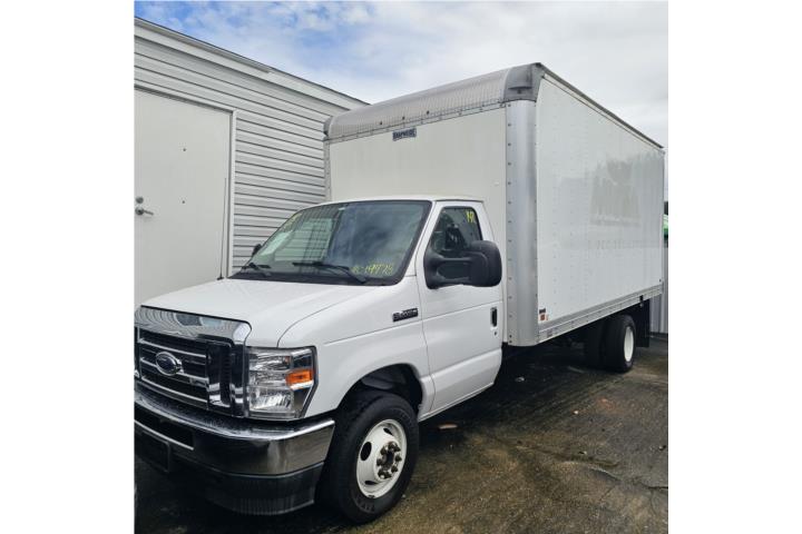 FORD E450 2022 16FT STEP VAN IMPORTADO