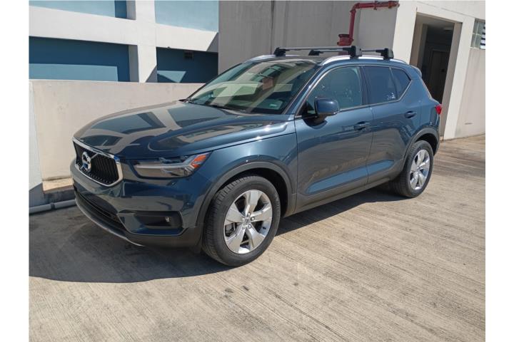 Volvo XC40 AWD T5 Momentum 2021