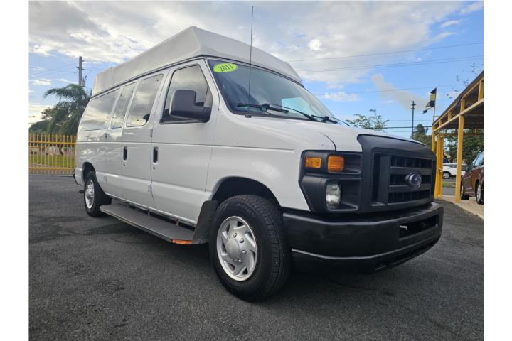 Ford E-250 Handicap 2011