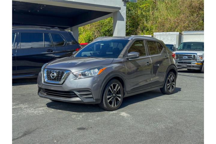 Nissan Kicks S