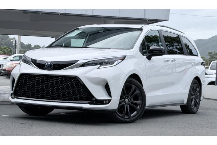 2024 TOYOTA SIENNA XSE