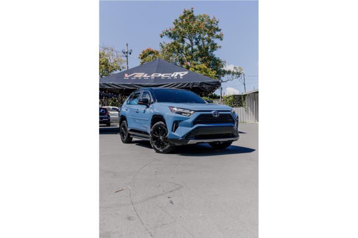 RAV4 XSE HYBRID AWD + HÍBRIDA