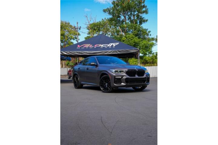BMW X6 M50i