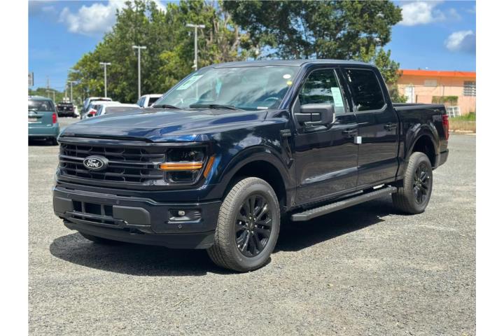 FORD F-150 XLT FX4