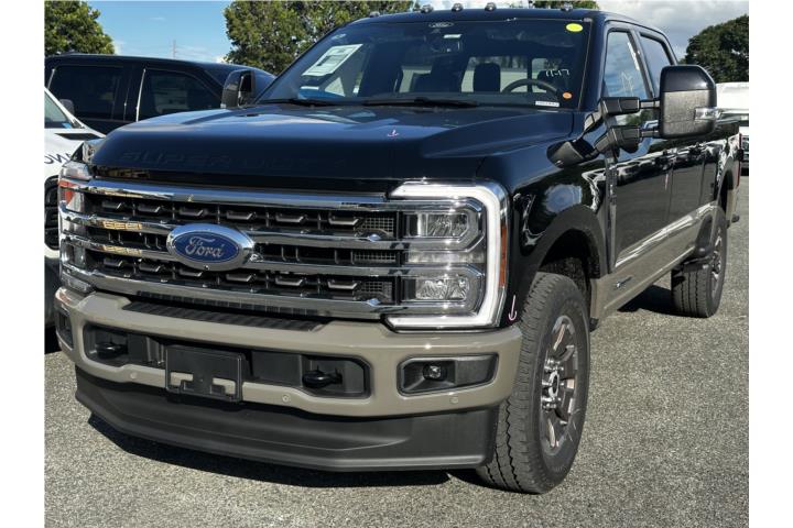 FORD F-250 KINGRANCH FX4