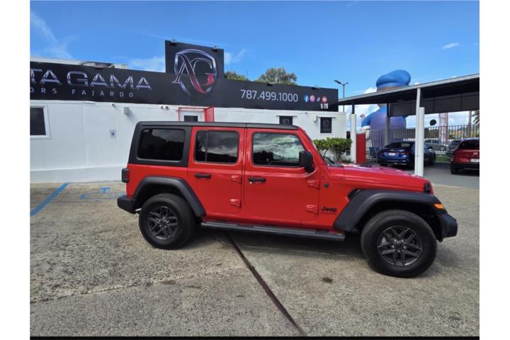 Jeep Wrangler 2024 Rojo