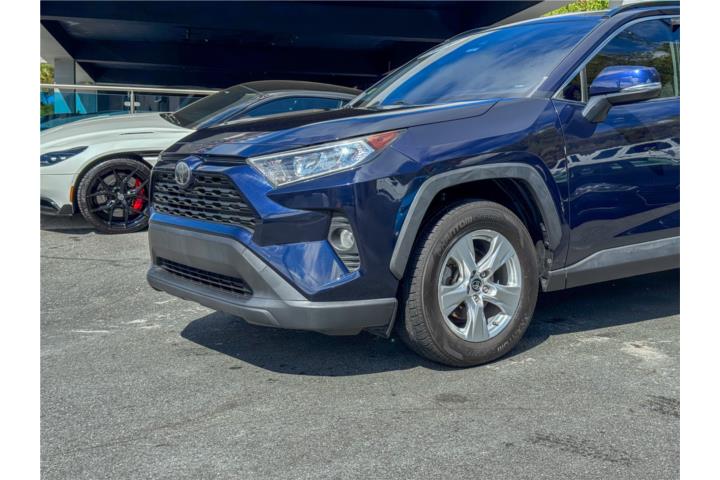 Toyota RAV4 XLE