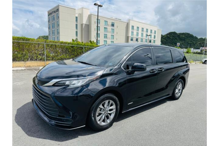 Toyota Sienna 2021