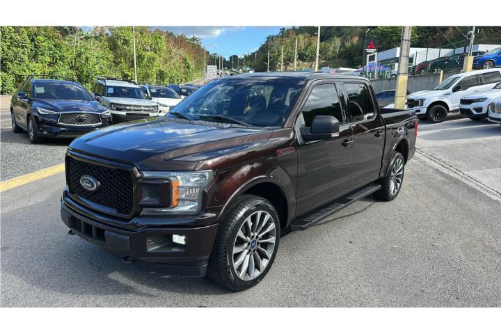 Ford f-150 2018 4x4 sport panorámica