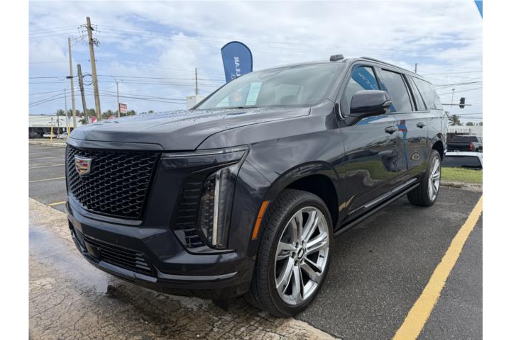 CADILLAC ESCALADE ESV SPORT 2026