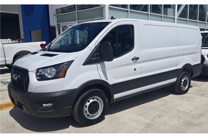 Ford Transit 2024 LowRoof 130WheelBase