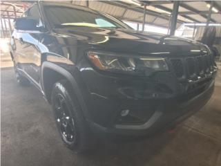 Jeep Puerto Rico TRAILHAWK 2.0T 4X4 NEGRA 14K MILLAS