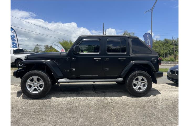 JEEP WRANGLER 4X4 2020 UN SOLO DUENO