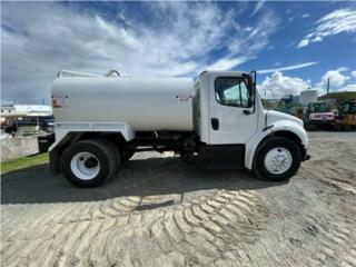 2018 Freightliner LW2000 Water Truck , Equipo Construccion Puerto Rico