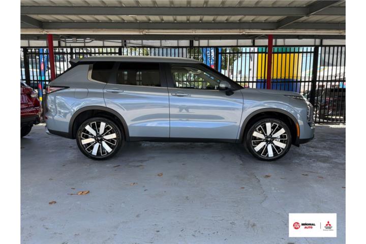 Mitsubishi Outlander del 2025