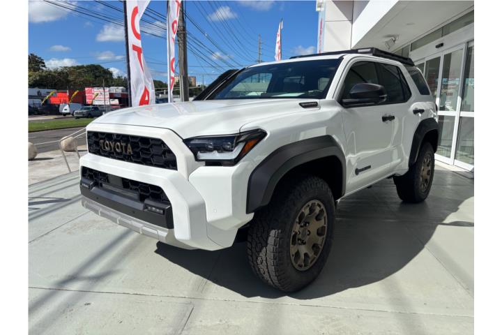 TOYOTA 4RUNNER HV TRAILHUNTER 2026