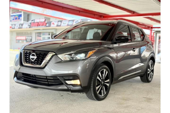 Nissan Kicks  $13,995 OMO