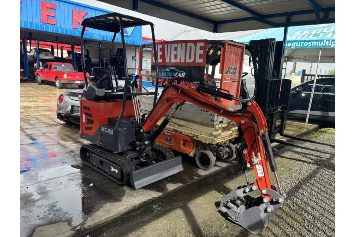 MINI ESCAVADORA