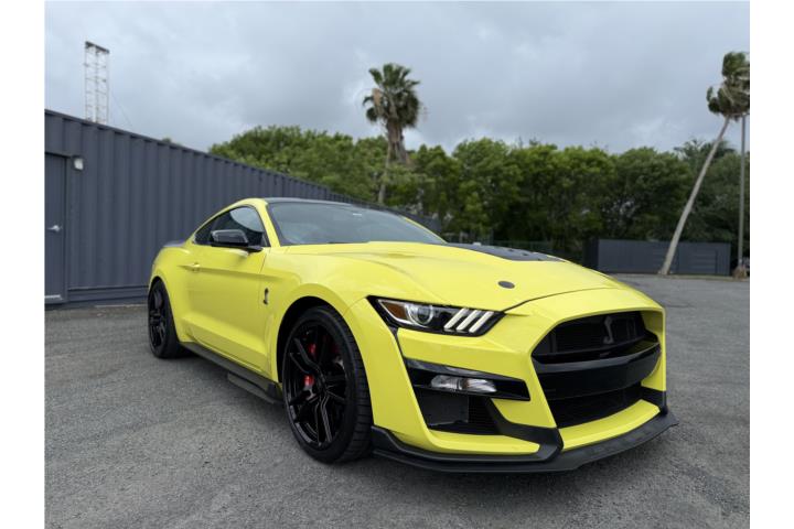 SHELBY GT500 (3k millas)