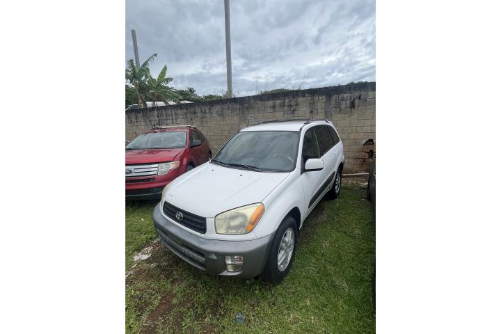 Toyota Rav 4 4Cyl 2001 $2,895 !