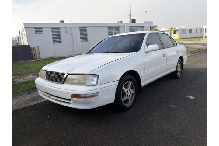 Toyota Avalon XLS 1997