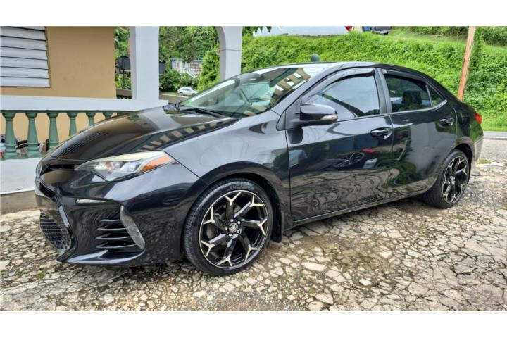 TOYOTA COROLLA 2017