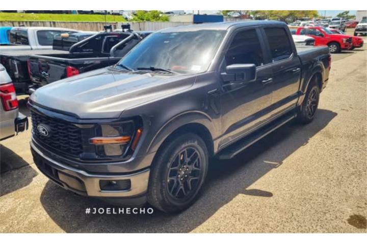 2024 Ford F150 STX 4x2 4x2