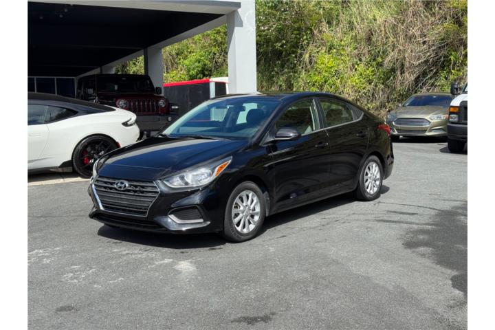 Hyundai Accent SE