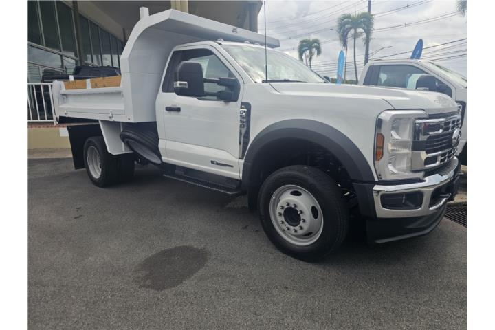 FORD F550 TUMBA SOLO UNO