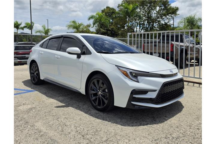 TOYOTA COROLLA SE!