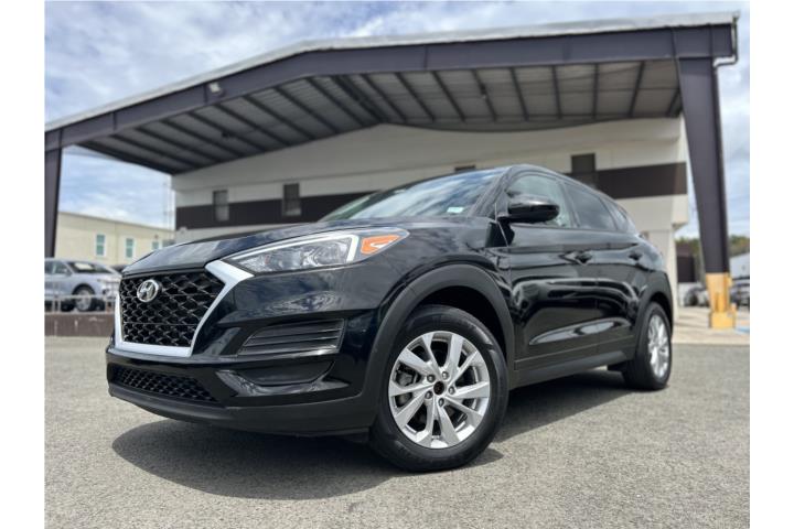 2020 Hyundai Tucson SE, CLEAN!