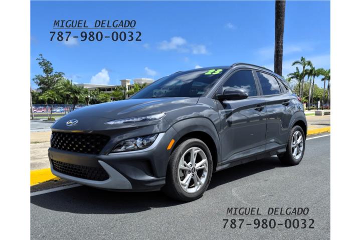 Kona SEL 2023. 22k millas Garantía de fabrica