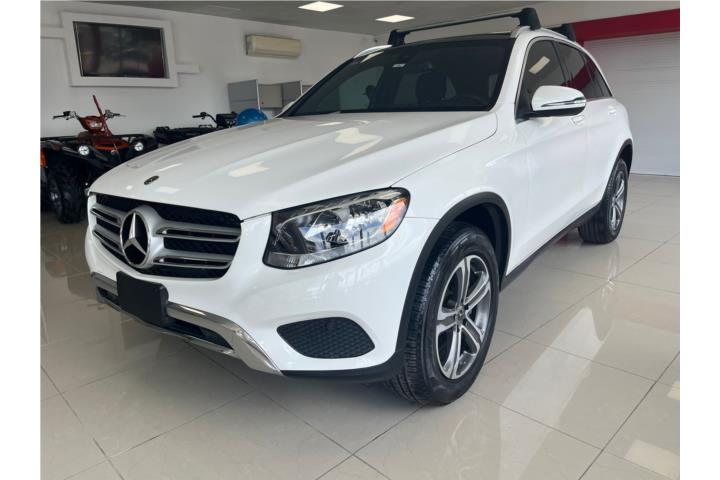 MERCEDES GLA300 2018