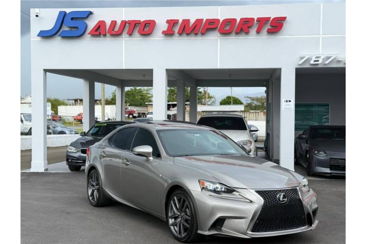 Lexus IS250 2015 excelentes condiciones