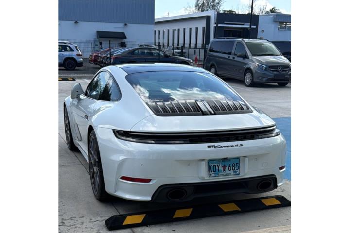 2026 PORSCHE CARRERA 4s