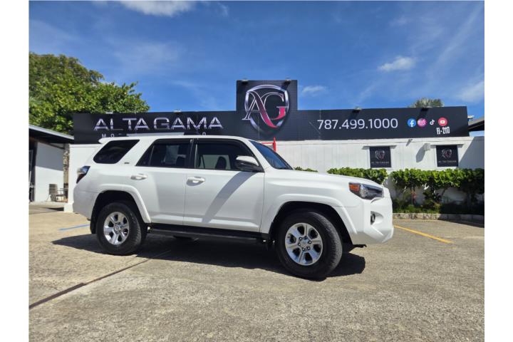 TOYOTA 4RUNNER 2023 SR5