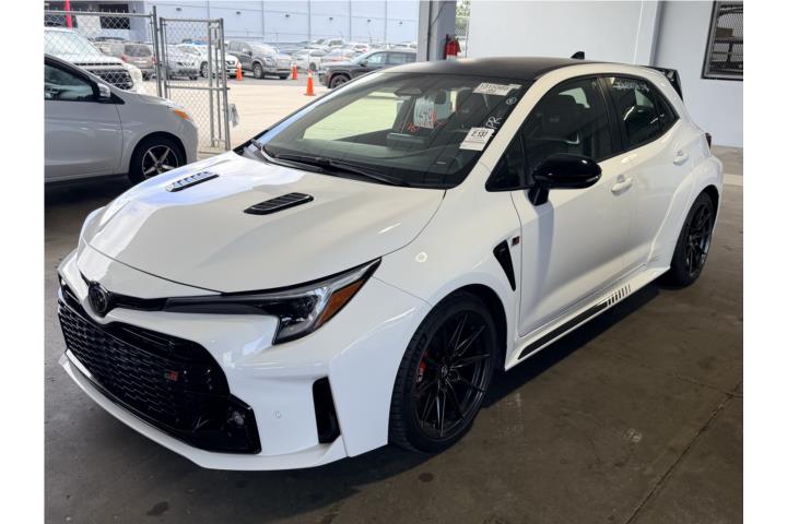 TOYOTA COROLLA GR CIRCUIT