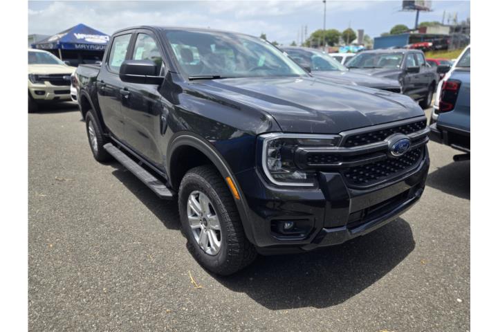 Ford Ranger 2025 STX 4x4 ShadowBlack