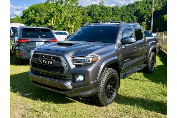 Toyota Tacoma TRD Sport 2017 Equipada TRD PRO