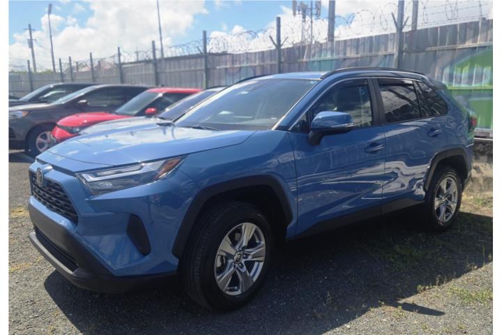 Toyota Rav4 XLE 2025