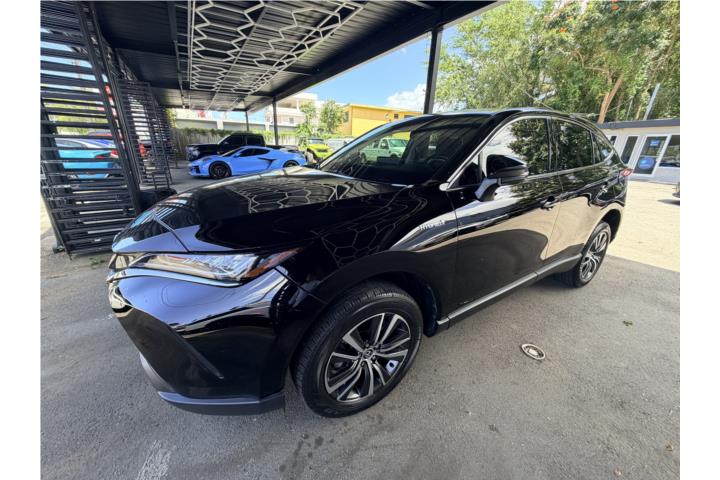 Toyota Venza XLE Hibrida 2021