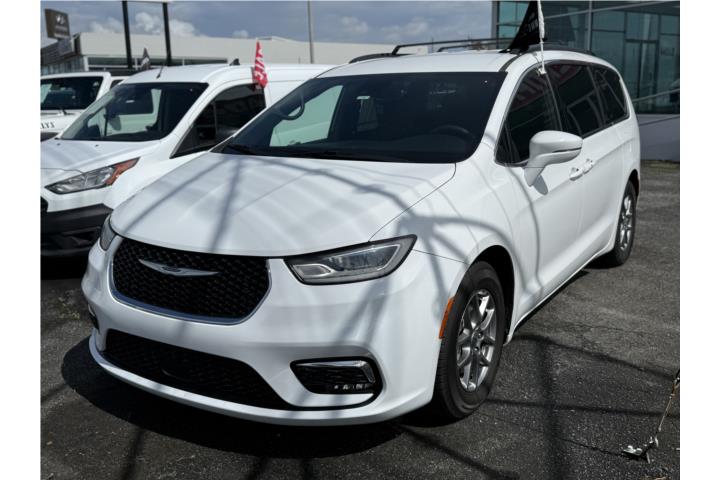 CHRYSLER PACIFICA 2022 PRE-OWNED