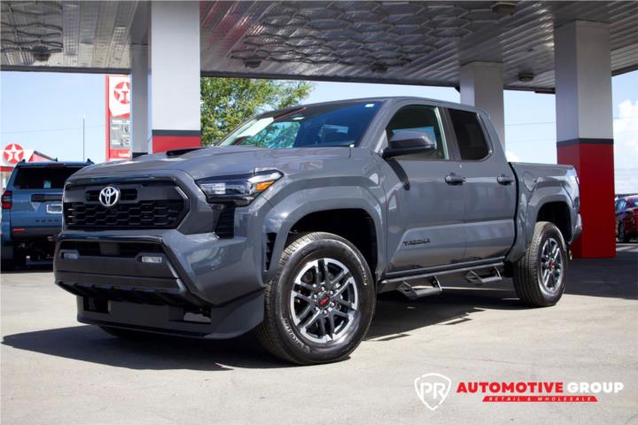 TOYOTA TACOMA TRD SPORT 2025